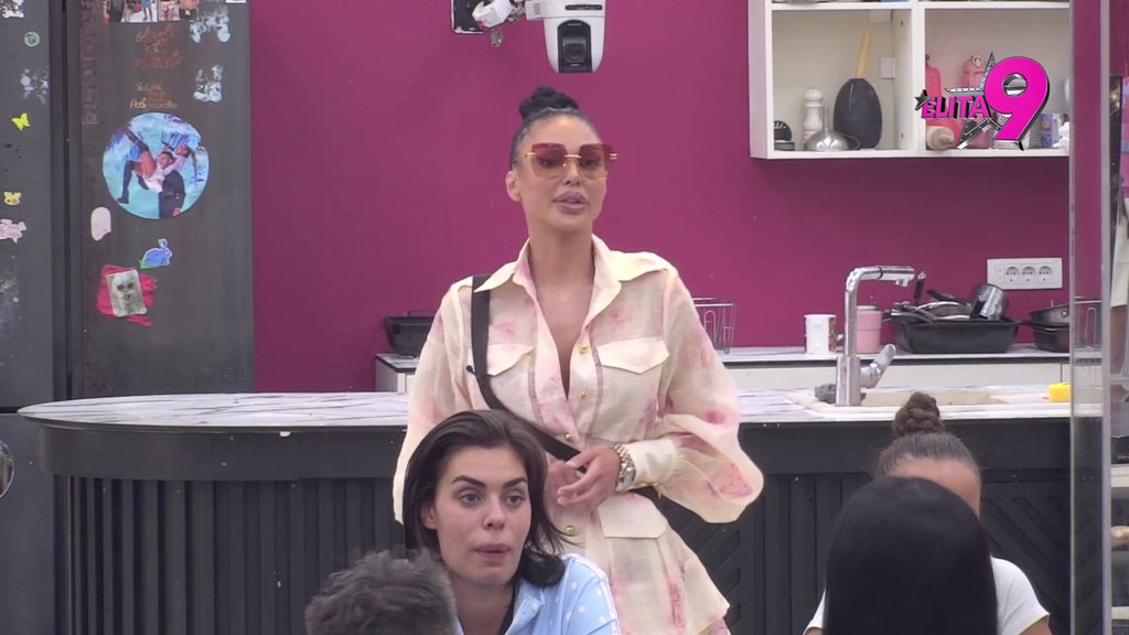Nema pravo da mi prebacuje, ima i on prošlost: Maja šokirana Asminovom idejom da je ostavi zbog intimnih odnosa sa Đukićem (VIDEO)
