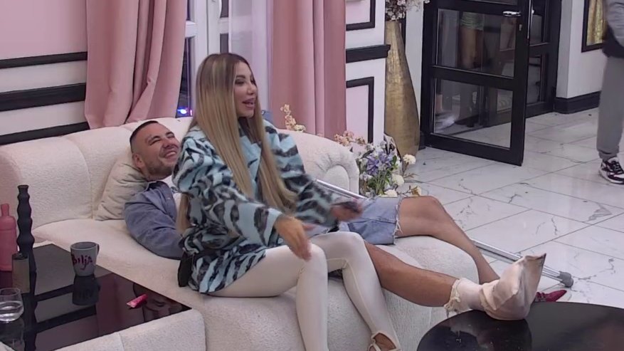 BOLESNA SAM, NE ŽELIM DA... Grofica dotučena nakon svih dešavanja između Aneli i Cara, oglasila se za Pink.rs i ćerki jasno stavila do znanja JEDNO!