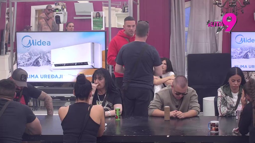 Ja nisam sa DEVOJAKAMA NA KAMATU! Kačavenda i Ivan zajedničkim snagama RAŠČIVIJALI IGRU Anđela Rankovića! (VIDEO)