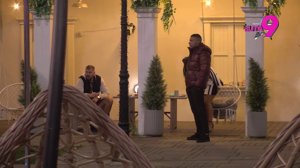 SPOJITE KREVETE VEČERAS I.... Uroš osmislio plan kako da Janjuš totalno unakazi Milenu Kačavendu i pokaže njeno pravo lice, Marko zaključio: Ja sam njoj vratio osmeh! (VIDEO)
