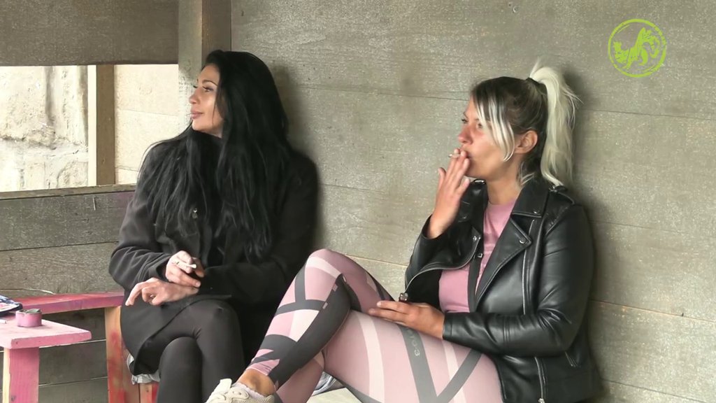 Jakšićeva ponovo u ulozi VODITELJKE, Spojila Božu i Elenu: Petrovićeva odmah napustila intervju, pa priznala da ŽUDI ZA OGNJENOM (VIDEO)