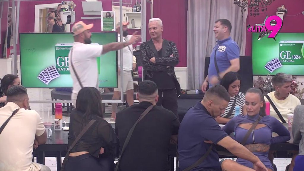 Vukljala se sedam godina sa oženjenim čovekom! Sofija otkrila da je Kačavenda VARALA muža, karambol na vidiku! (VIDEO)