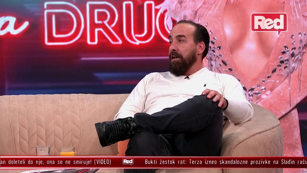 ŠPIC LUDILA! Bivši muž Aleks Nikolić njoj i Milovanu nudi svoj plac ako se pomire: Samo mi ne tražite popust!
