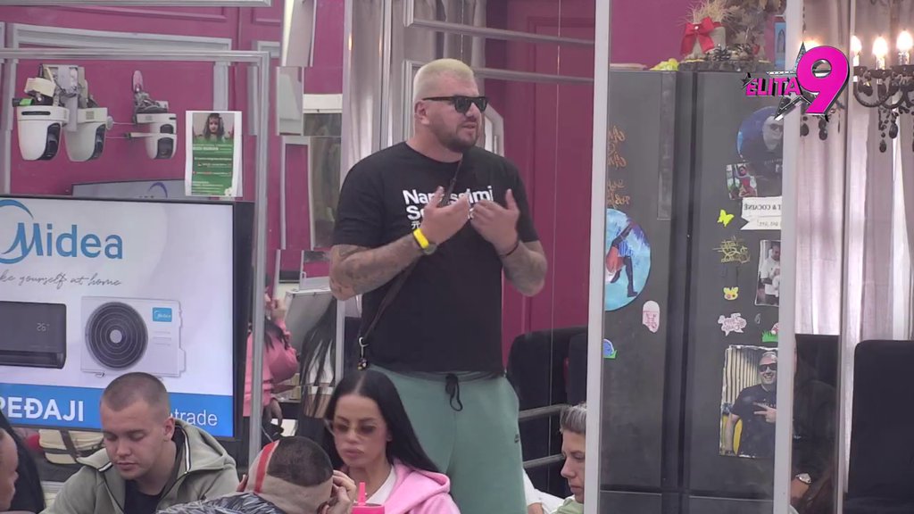 JA NE OPRAŠTAM! Janjuš maksimalno osramotio Sofiju zbog afere sa Danetom (70), ona bez stida krenula da se izvlači (VIDEO)