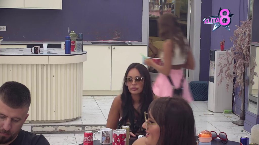 PREKIPELO JOJ! Sandri krenula para na uši zbog Lukinog ograđivanja od nje, pa ga prozvala da je na sve načine pokušavao da uspostavi komunikaciju sa njom! (VIDEO)