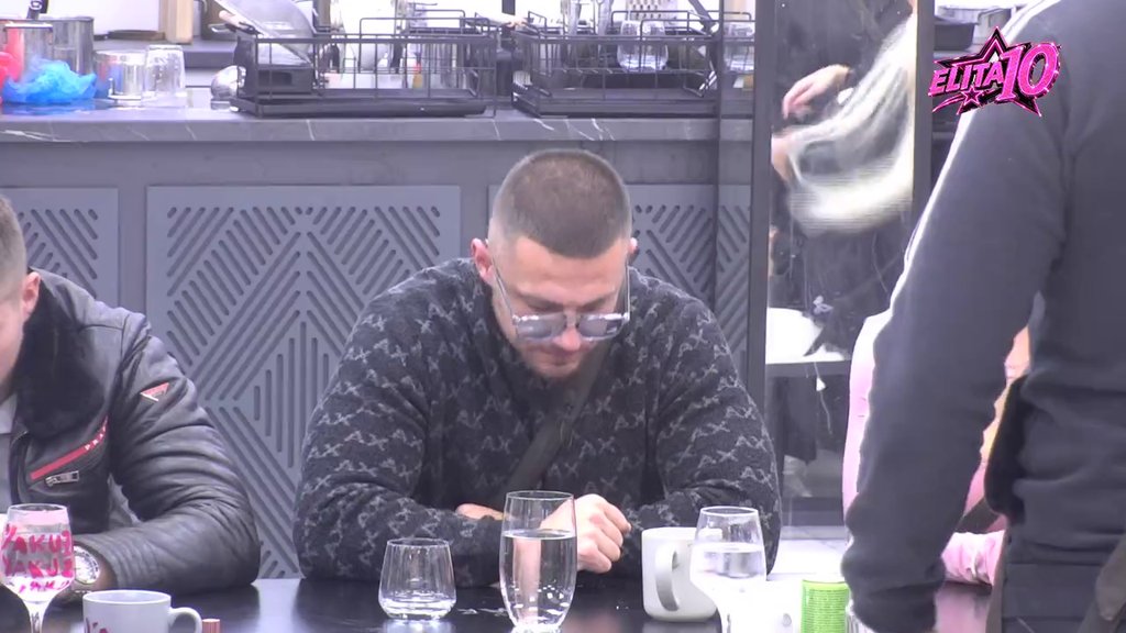 Totalni haos: Sanja obelodanila da je Marko bio sa Matejinom bivšom, njih dvojica se koprcaju u lažima! (VIDEO)