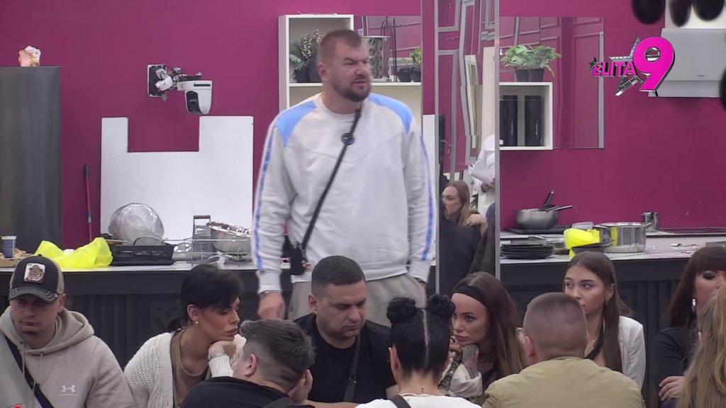 NA STUBU SRAMA! Maja unakazila Aneli zbog NEHIGIJENE nakon intimnih odnosa sa Lukom, Asmin dolio ulje na vratru (VIDEO)