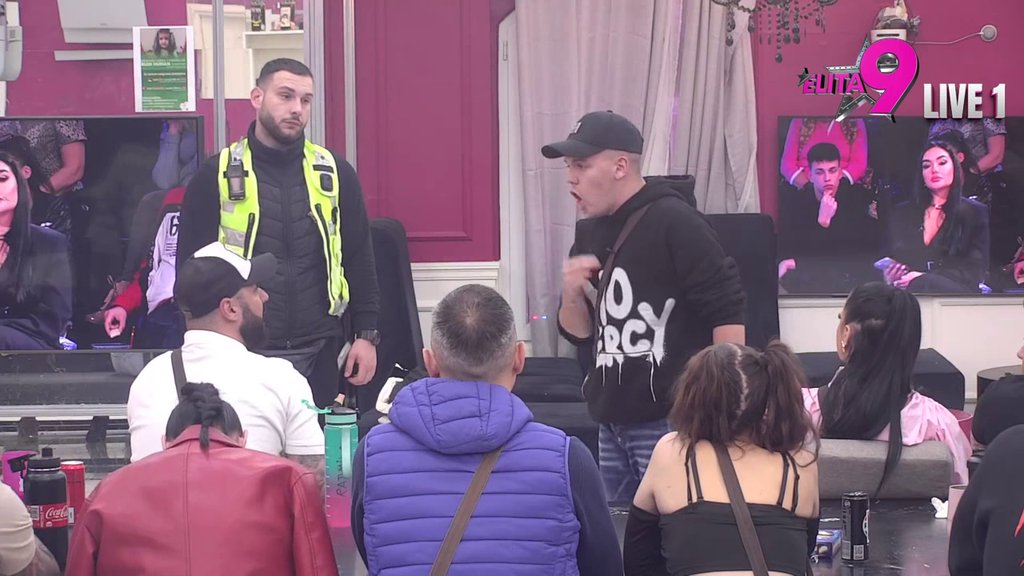 Vratio ih na fabrička: Dača s pola snage razbucao Anitu i Luku, provalio njiihove skrivene namere! (VIDEO)