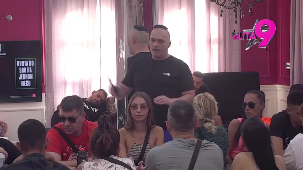 Sve fore pokupio od Sofije: Dačo počeo da pecka Miću na sitno, on ostao imun na provokacije! (VIDEO)