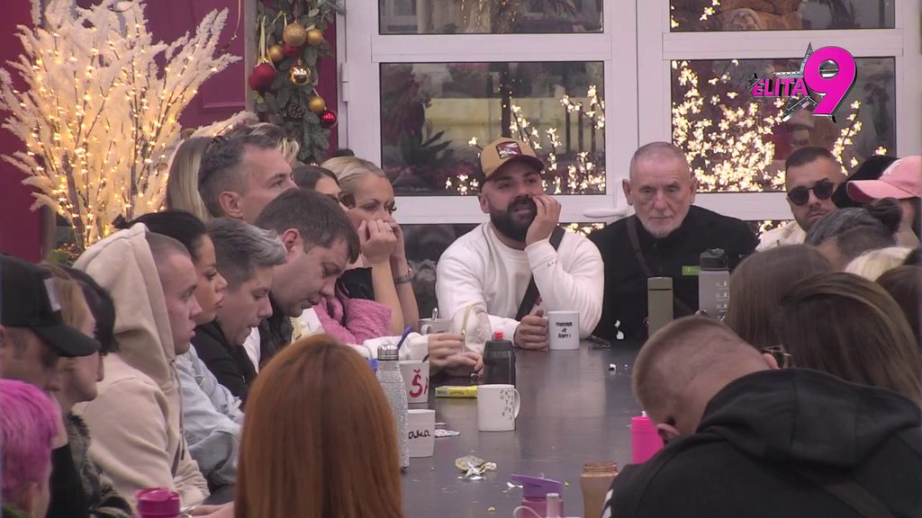 DOBILA AMNEZIJU NA SVE! Dragana pokušala da zataška detalje odnosa sa Lukom, on je vratio na fabrička! Istina izlazi na videlo (VIDEO)