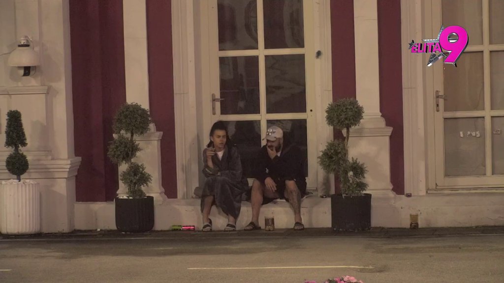 Maja je pokazala da se PLAŠI Stanije, a odlepila je za Asminom! Anita i Luka detaljno analizirali LJUBAVNI TROUGAO koji trese 'Elitu', do ovog zaključka su došli! (VIDEO)