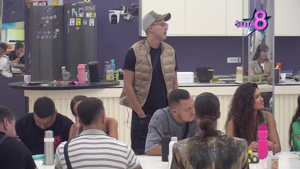 Peja rešio da ostane veran Eni Čolić: Ovim potezom totalno oduvao Anđelu Đuričić, bivša će mu biti ponosna! (VIDEO)