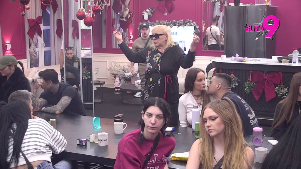 NA METI KRITIKA: Zorica uputila pohvalu na Bebicin račun, Dača joj odmah uputio PREKOR! (VIDEO)