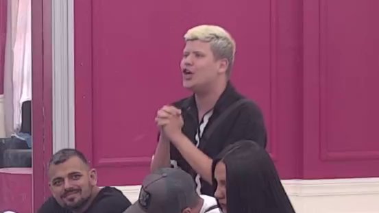 SADA JOJ JE SVE JASNO: Kačavenda provalila Sofijine igrice, pa oplela po njenoj majci (VIDEO)