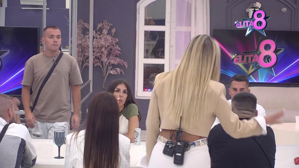 Hladan tuš pred sam kraj: Luka srušio Aneli snove očas posla, ona priznala da li bi se pomirila s Asminom! (VIDEO)