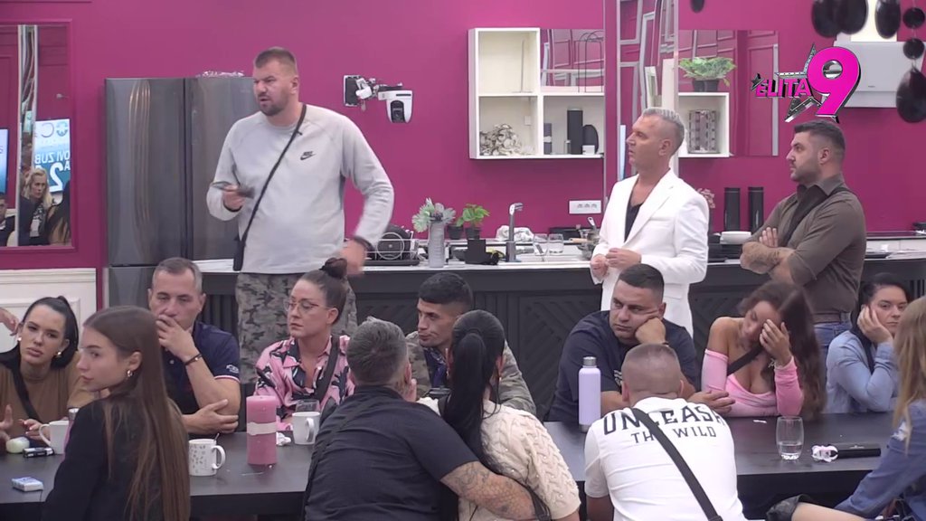 Sita je luda za mnom, vodimo tri godine rat: Alibaba šokirao sve priznanjem, Luki dao savet za uspeh ljubave veze sa Aneli! (VIDEO)