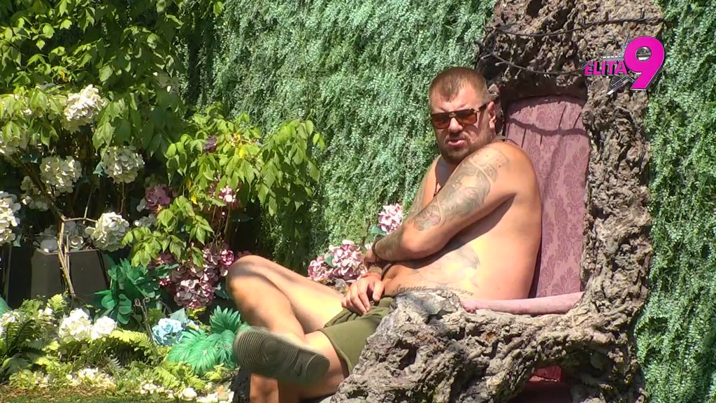 Svi se foliraju: Janjuš brutalno opleo po Filipu i Aneli! Rešio da digne ruke od rijalitija, a ovo mu je top 5 najlepših trenutaka za sve ove sezone! (VIDEO)