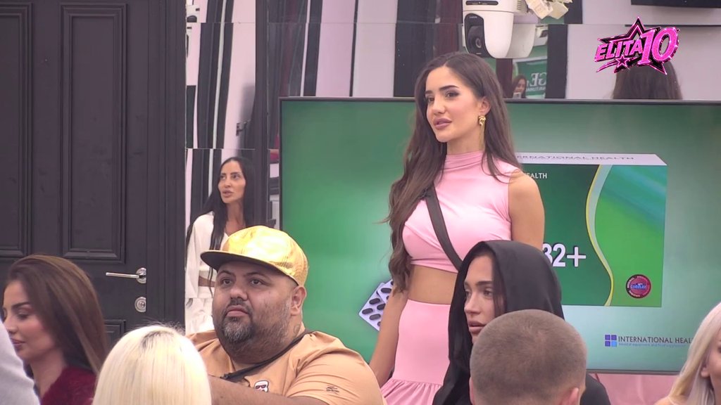 Zakuvala čorbu svojom odlukom! Poršelina izborom potrčaka napravila pravu pometnju u Beloj kući! (VIDEO)