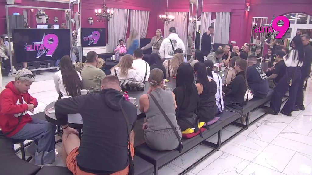 Izgoreo od ljubomore: Luka zabranio komunikaciju Aneli sa Anđelom, proglasio Rankovića svojim NEPRIJATELJEM (VIDEO)