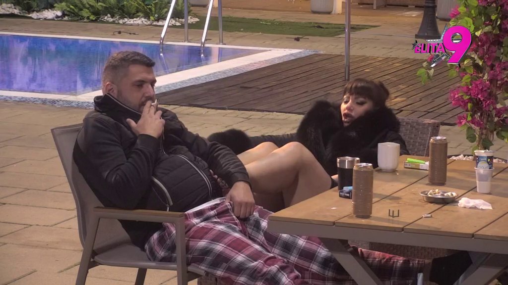 Pop*šan sam, ovo mi Janjuš nikad nije radio: Asmin kipti od besa zbog Lukine slike s Norom, Miljana ga sve vreme smiruje: Treba da joj vićeš da je dama i gospođa, to je VIŠE BOLI! (VIDEO)