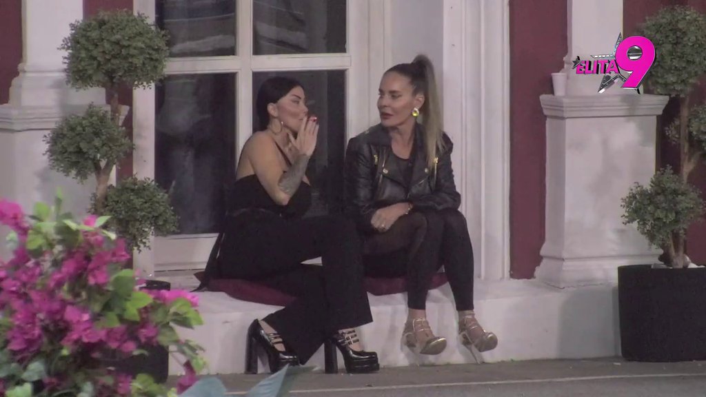Opa! Vanja odala Kačavendu u par reči, Milena TOTALNO ODLEPILA za Janjušem (VIDEO)