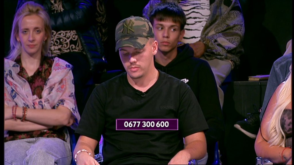 SPUSTIO GLAVU! Gledateljka izvukla iz Dače da je Sofija poslala prepiske sa Karićem IZ OSVETE, ljudi u studiju u ŠOKU, on pokušao da odbrani NEODBRANJIVU Sofiju (VIDEO)