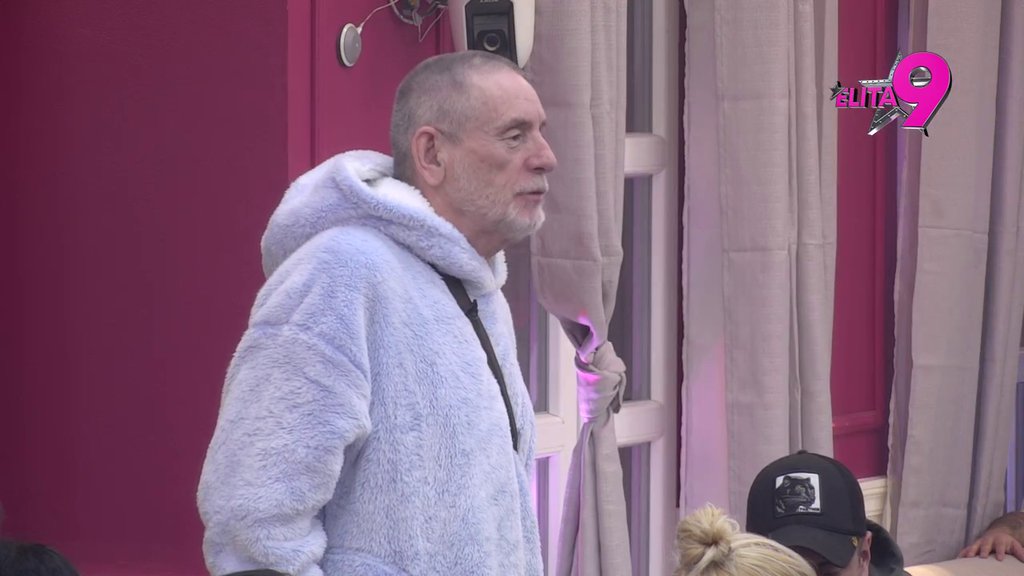 Bojiš je jer znaš da volim takve tipove: Aneli shvatila da Alibaba gori od ljubomore, misli da ga je sa Filipom razvalila kao kantu! (VIDEO)