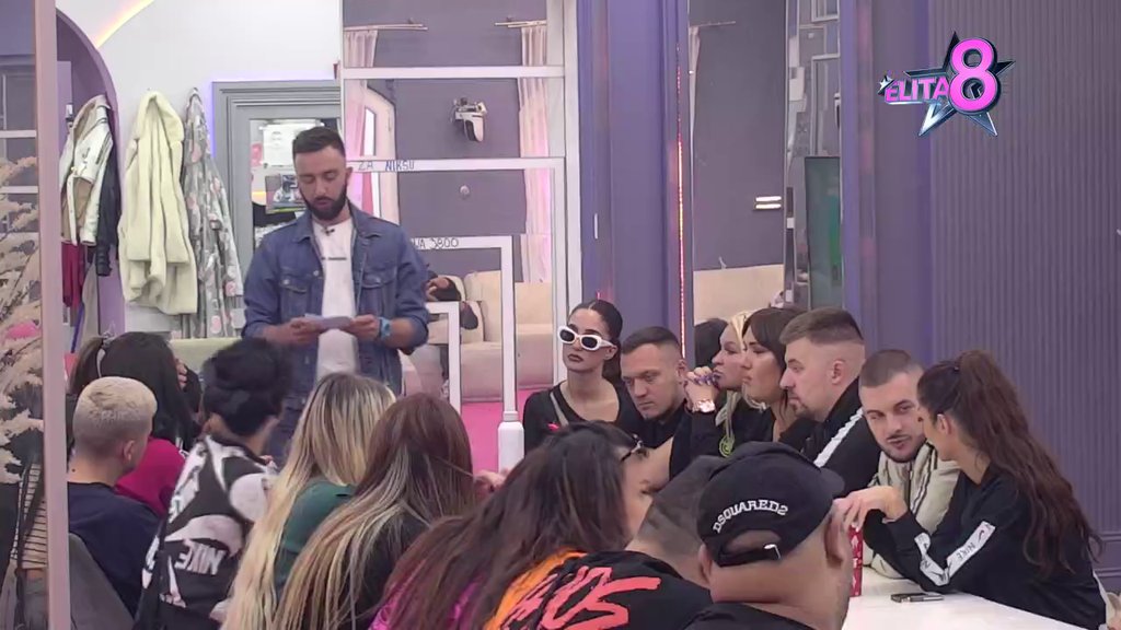 Najzlobnija si osoba, unakazićeš ovog dečka: Sanja izgorela jer je Marko obavio Eninu kupovinu, pa svu krivicu svalila na Terzu! Pale teške reči, ona mu udarila i na DETE (VIDEO)