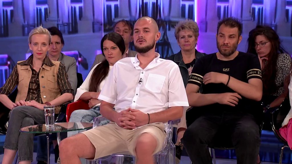SAVET ZLATA VREDAN: Gledalac predložio Peji da spusti loptu sa Enom na OVAJ način, pa mu skrenuo pažnju na važne stvari! (VIDEO)