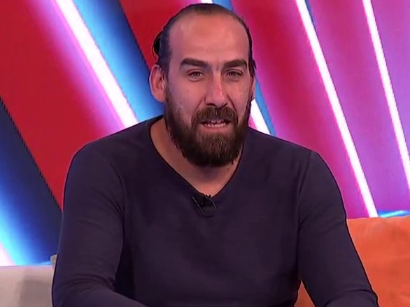 Ja sam mu rak-rana, sumnjam da su se čuli i pre mog ulaska: Šok otkriće Milovana Minića! Progovorio o odnosu sa Marijanom, pa priznao: Zabranio sam da moje dete bude u Uroševoj blizini (VIDEO)