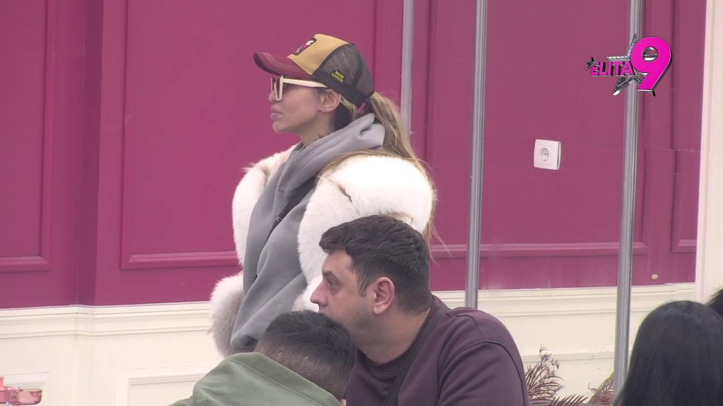 Ko je Stanija Dobrojević, šta je ona? Alibabu pojela sujeta zbog Majine pedale i brutalno ponizio bivšu, umešala se Aneli i nastao haos! (VIDEO)