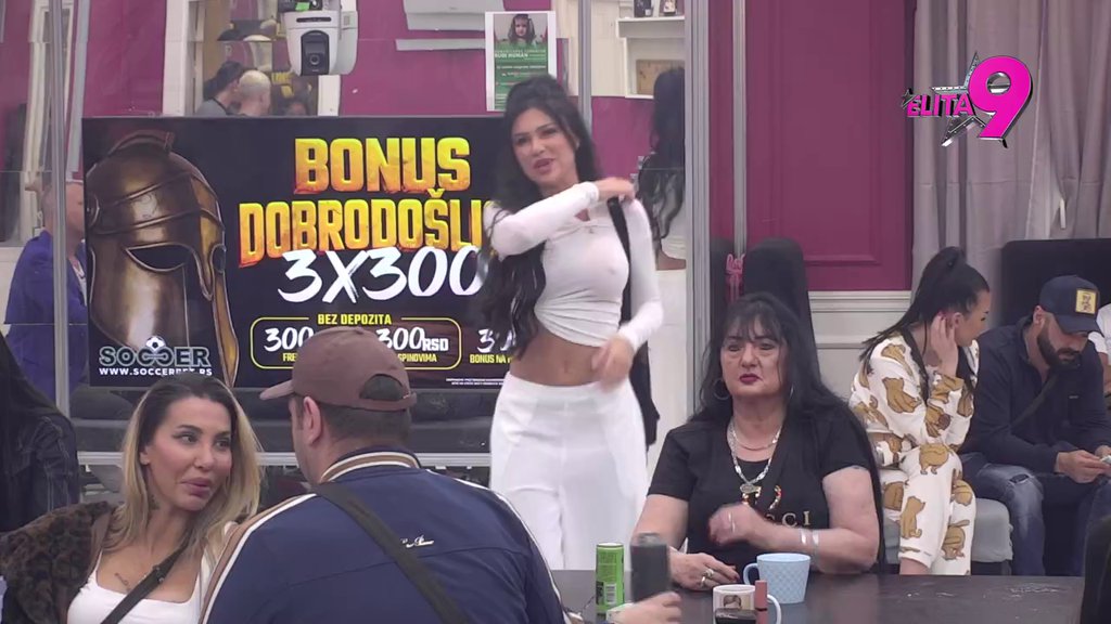 NE BI GA PIPNULA DA NIJE MOJ BIVŠI: Stanija uverena da je Maja ušla u odnos sa Asminom da bi joj NAPAKOSTILA i skrenuča pažnju na sebe! (VIDEO)