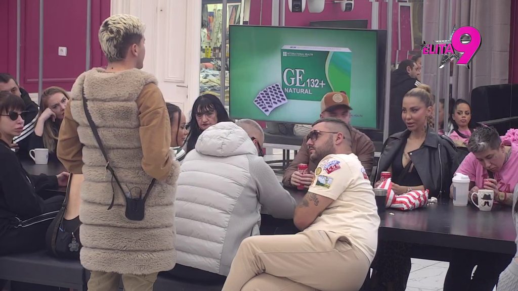 Stanija se otarasila bede kad je ovaj gmaz ušao: Uroš Stanić zabetonirao Asmina i Aneli, sasuo im sve u lice, Zorica konačno progovorila: Ja sam prvo... (VIDEO)