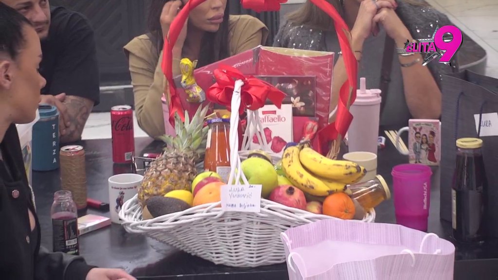 OVO NIKO NIJE OČEKIVAO! Luki niko nije poslao čestitku: Da su baba i deda živi sve bi bilo drugačije (VIDEO)