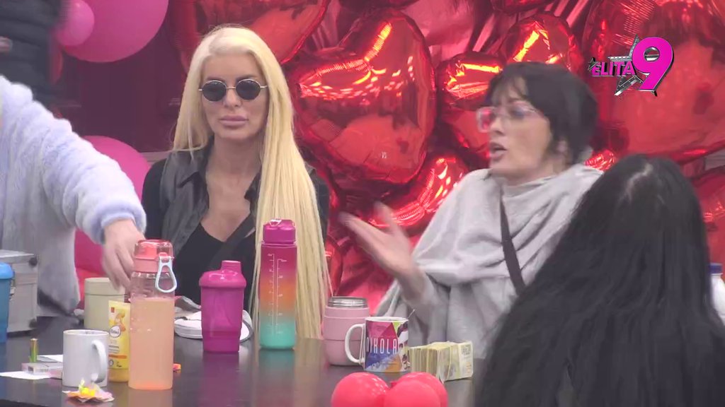 Bog te kleo prokleti izrodu! Advokatica doživela pomračenje zbog Jakšićkine podele budžeta, tenzija na vrhuncu! (VIDEO)