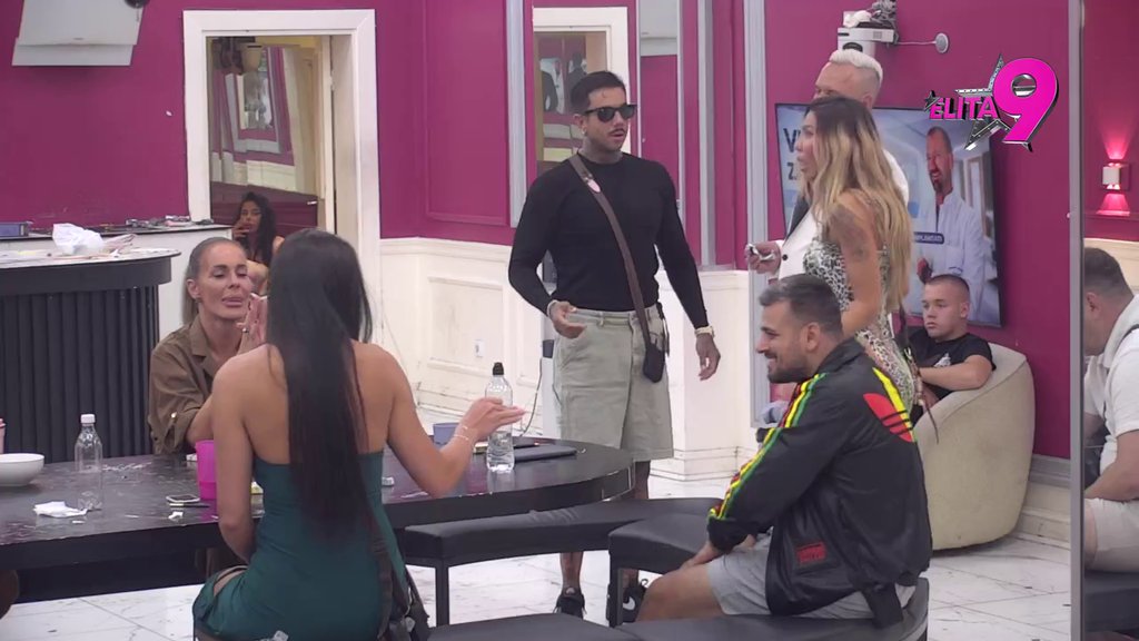 SRAM TE BILO: Đukić više ne krije koliko ga frustriraju Aneline izjave, ona pokušava da ga zavadi sa Anđelom zbog ljubomore prema Boginji! (VIDEO)