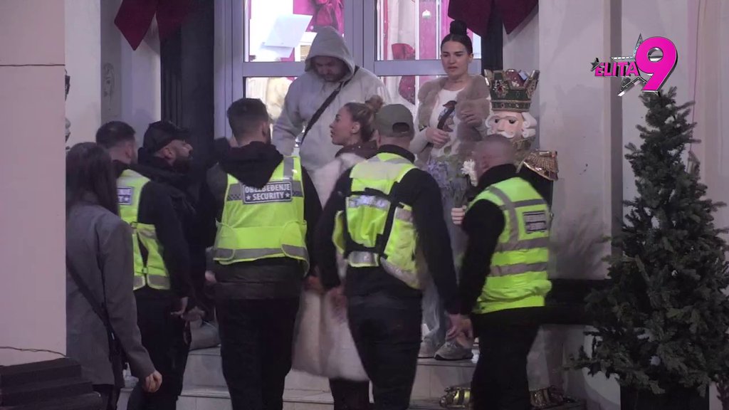 Idi širi noge, to je tvoje prirodno stanje: Novi karambol u Eliti! Luka i Aneli brutalno zaratili, obezbeđenje moralo da reaguje (VIDEO)