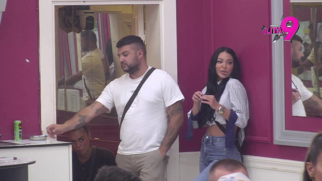 Počeo da muca! Asmina zateklo pitanje o ljubomori na Aneli i Đukića, Maja odmah htela da ponizi Staniju, pa se pogubila: Ona ne postoji bez mene! (VIDEO)