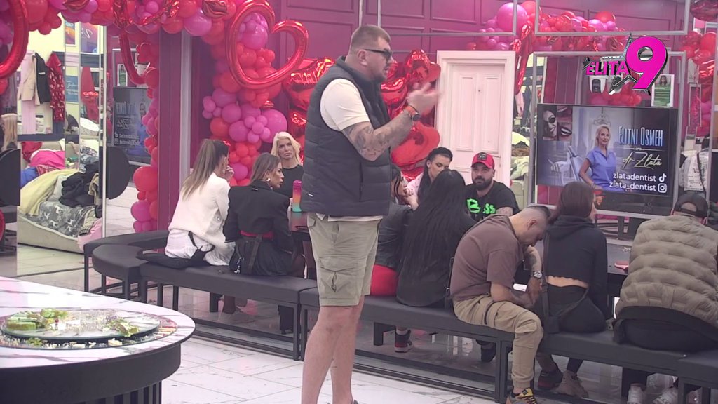 RAT NA POMOLU?! Janjuš i Asmin ušli u sukob zbog Maje, ona skočila kao OPARENA, pa poručila Durdžiću da je neće sklanjati od ljudi! (VIDEO)