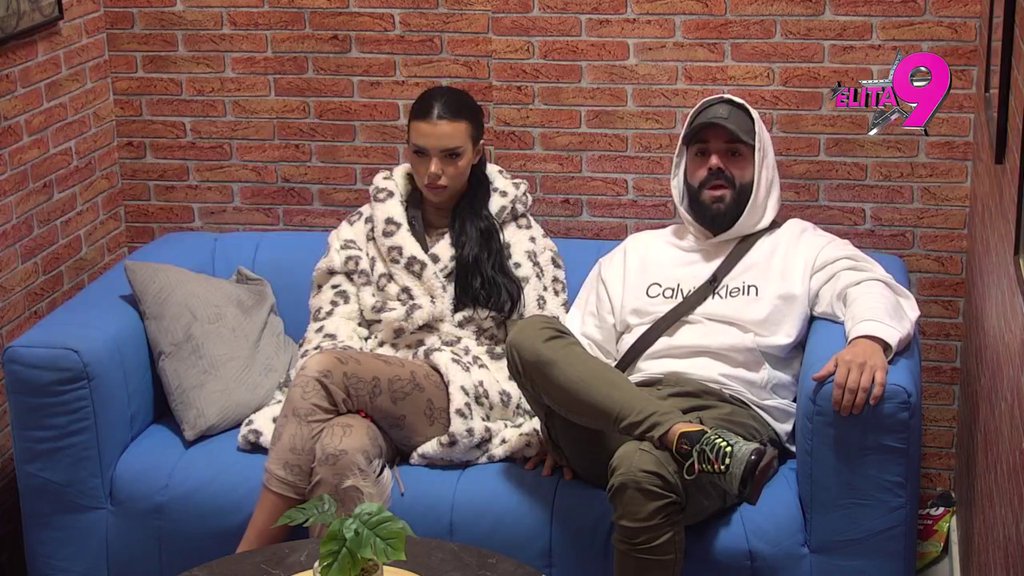 UPETLJALA SE U SVOJE LAŽI?! Anita pokušava na sve načine da se opere od navodne afere sa Reljom Popovićem! Šok i neverica! (VIDEO)