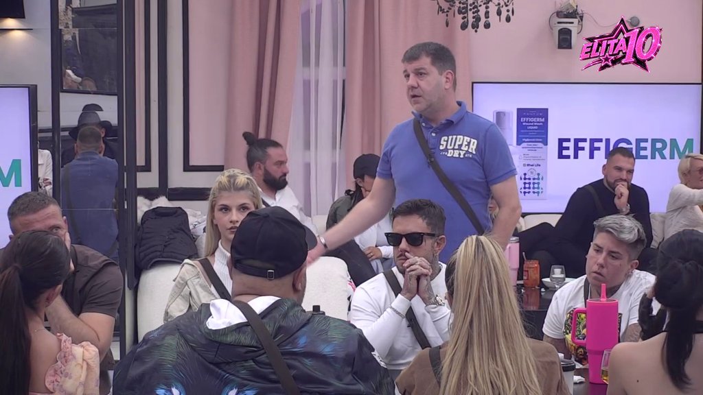 Au, kakvo rešetanje Sanje Grujić! Đukića uništila kao nikad niko: Za svaku devojku je blam koja se upusti sa tobom u druženje, odnos ili vezu! (VIDEO)