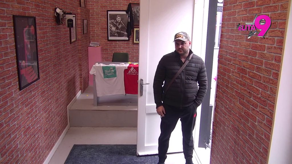 SVI SU DRUGI KRIVI, SAMO ONA NE: Aneli ne prestaje da svaljuje krivicu zbog svojih reči na druge, Asmin joj očitao lekciju za sva vremena! (VIDEO)