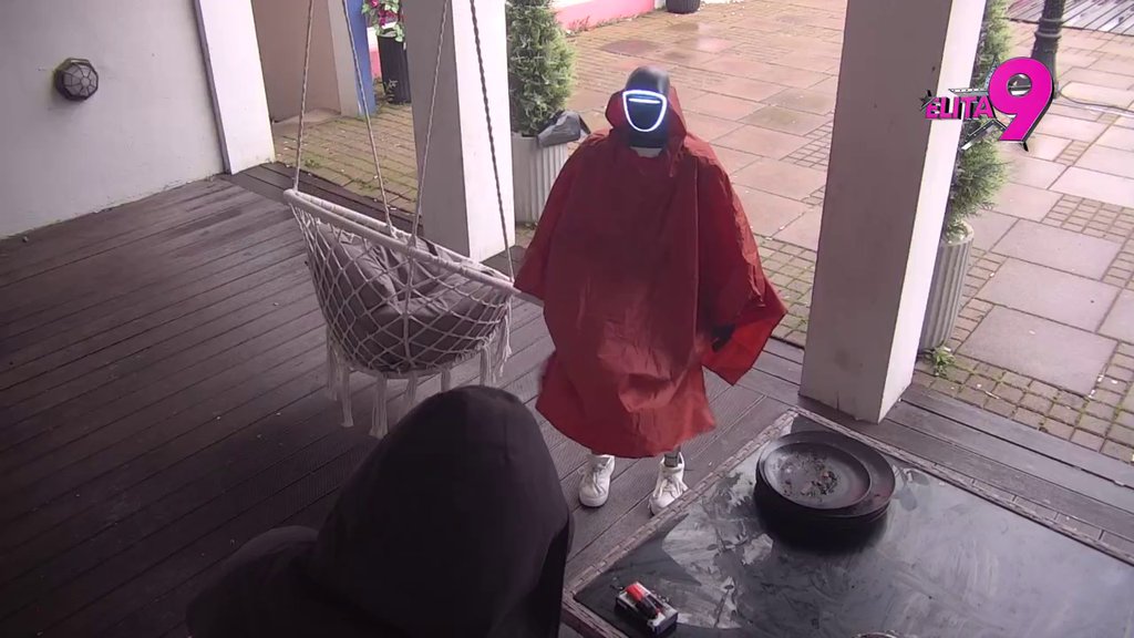 POVUKAO SE U SEBE: Janjuš rešio da se danas distancira od ostalih učesnika, Toša dao sve uz sebe da mu pruži podršku! (VIDEO)