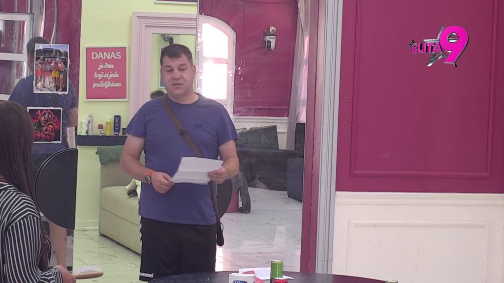 Poskakali iz kreveta! Veliki šef poslao VAŽNO PISMO ranije nego ikad, učesnici nisu znali šta ih je snašlo! (VIDEO)