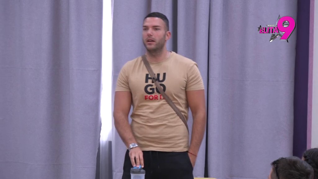 Svi njihovi konflikti kreću od Anite, a on je nagovara da nasrne na Staniju! Anđelo otvorio dušu, pa otkrio da su Vujović i njegova bivša NAJGORI U RIJALITIJU! (video)