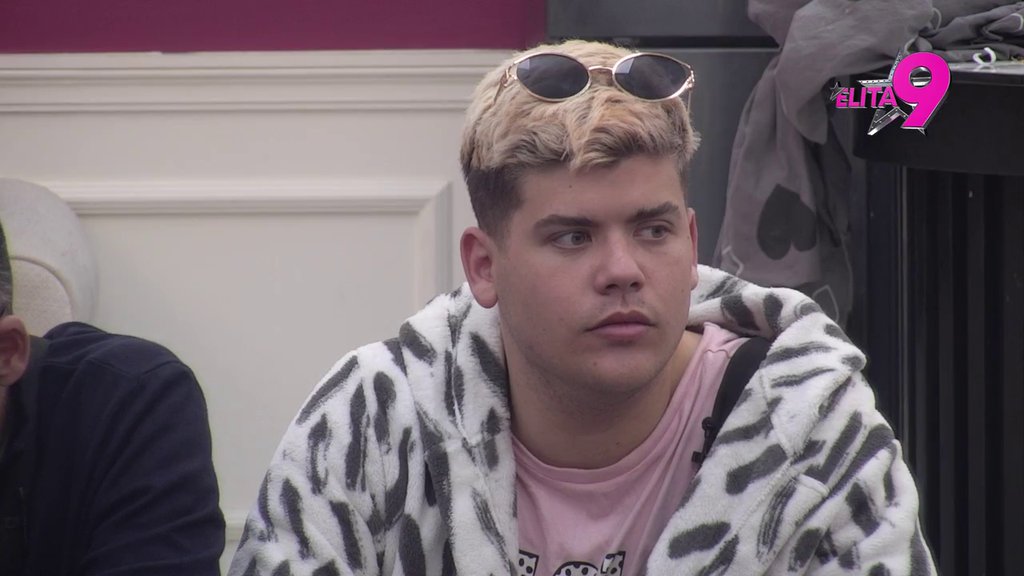 Planira da zaprosi Anastasiju! Bora Santana organizovao veridbu, ovo su detalji! (VIDEO)