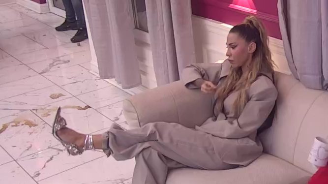 OBRISAO PATOS NJIHOVOM VEZOM: Anđelo ponizio Luku kao nikada, misli da mu je Aneli slaba tačka: Da ona želi, POMIRILI BI SE (VIDEO)