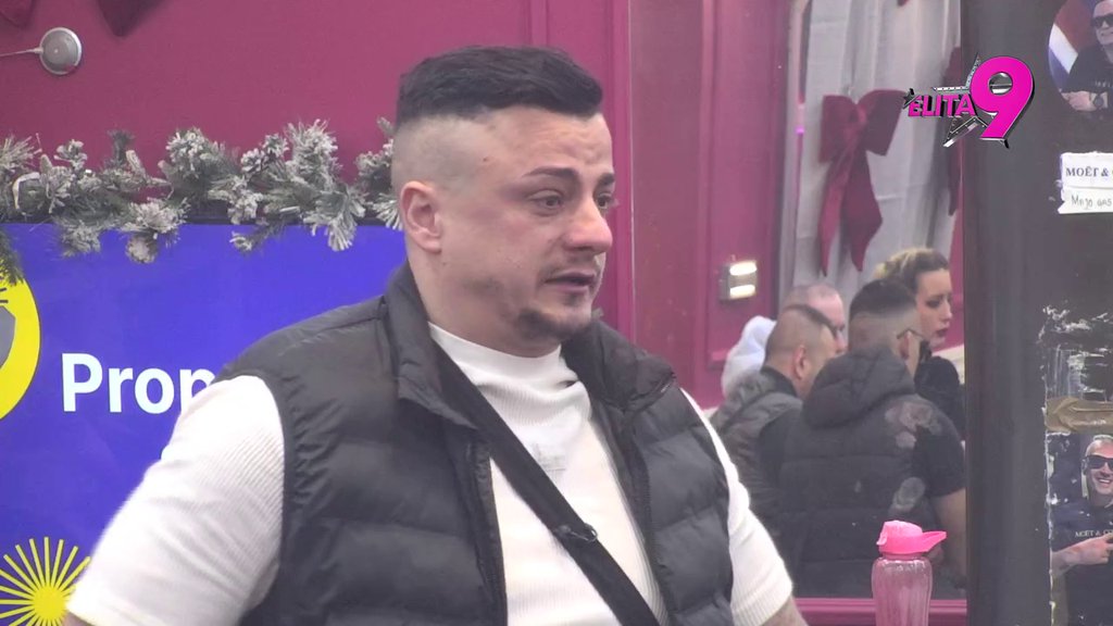 Ja sam isteran iz crkve kao vernik i pravoslavac: Terza roni suze nakon skandala sa Milicom! Izbacila ga s ćerkinog krštenja, on priznao: Sanjam malu svaki dan, pričali su da mi tu nije mesto (VIDEO)