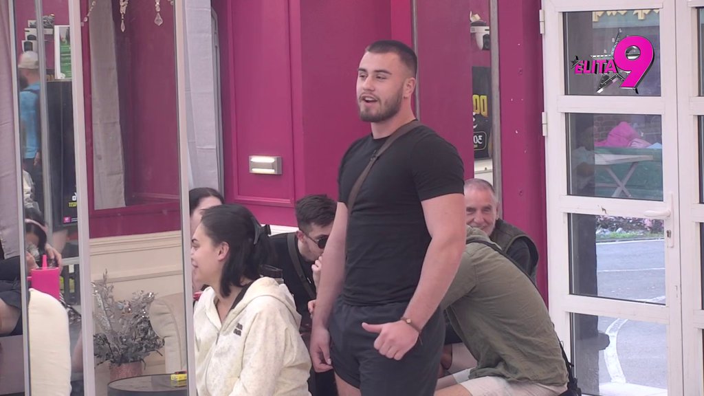 Novi test za Filipa Đukića: Morao da bira između Boginje i Teodore, evo šta je rekao (VIDEO)