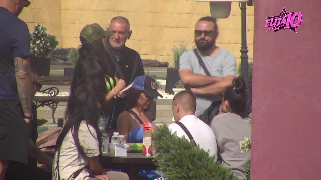 Služi se ironijom i sarkazmom: Matora istakla da Janjuš krije svoje pravo lice, Anđela iskoristila priliku da potkači Karića (VIDEO)